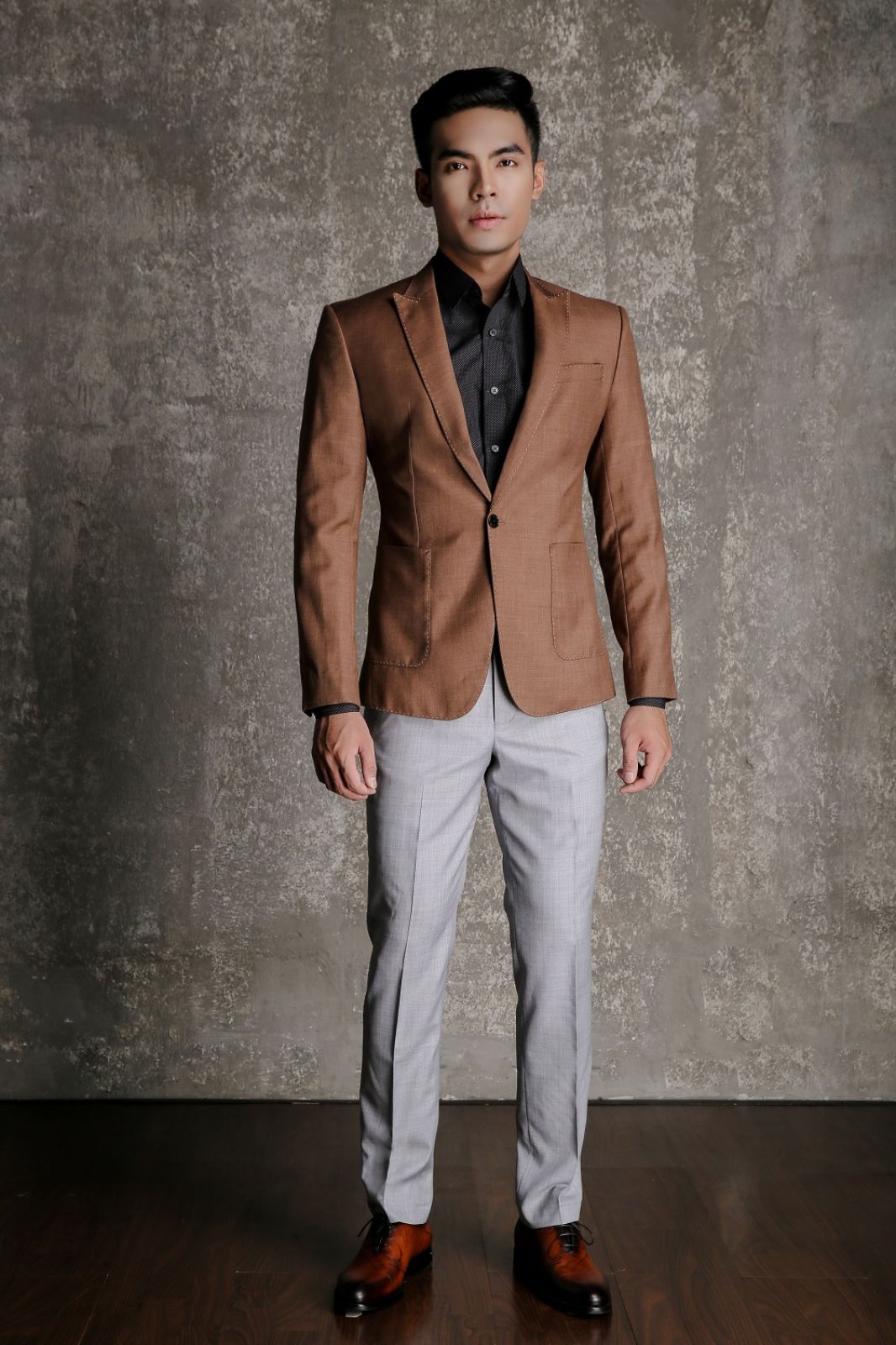 Brown Khaki Blazer With Patched Pockets 